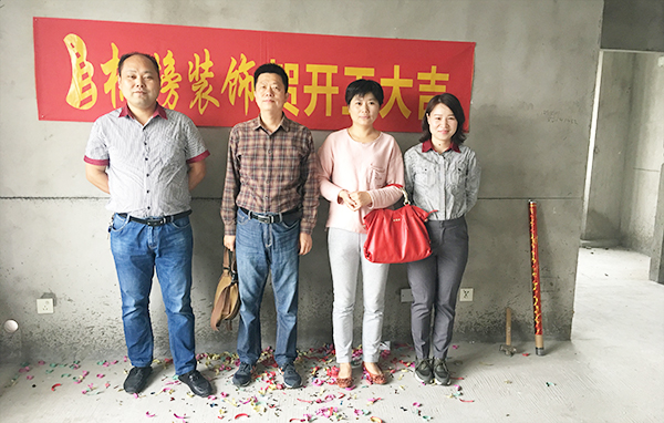 六安標(biāo)榜裝飾紅街開工大吉